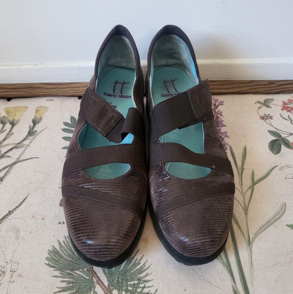 Thierry Rabotin Mary Jane Brown Wedge Shoes Womens Size 39 EU 8/8.5 US Lagenlook